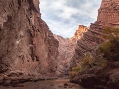-天山神秘大峡谷