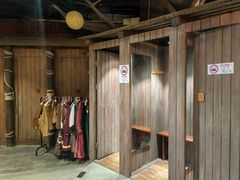 -暴风岛沉浸式体验馆(百联世纪店)