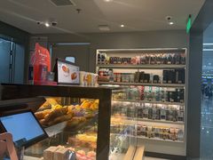 -星巴克(浦东机场T2到达店)