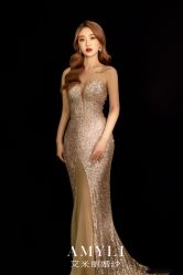 -艾米丽婚纱礼服