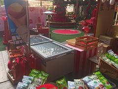 -瑞虹新天地月亮湾
