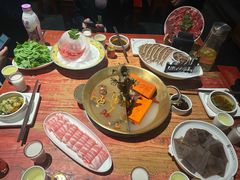 -小龙翻大江文化火锅(太古里店)