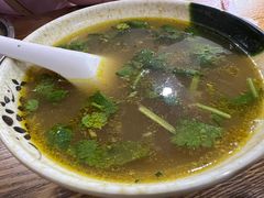 牛肉汤-黄阿姨锅贴大王(万航渡路店)