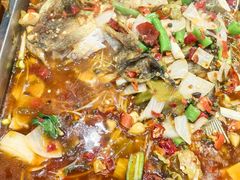 -乡土特色.冷锅鱼.牦牛肉汤锅