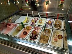 -柠檬车露(卖草地店)