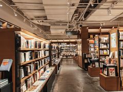-茑屋书店(天目里店)