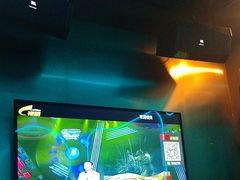 -乐翻天量贩式KTV(淞发路店)