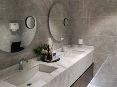 -齐玉齿科JADENTAL