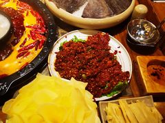 -舒家大院重庆老火锅(纪念塔店)