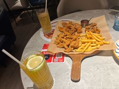 -必胜客(东三路店)