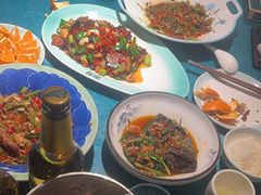 -呷湘厨·鱼汤捞饭·剁椒鱼头·辣椒炒肉(国家会展中心店)