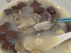 -小杨生煎(金山百联购物中心3楼店)