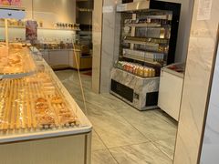面包甜点陈列柜-津乐园(营口道店)