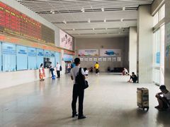 -晋江动车站