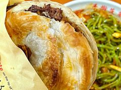 精瘦肉肉夹馍-手擀菠菜面(西康路店)