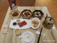 -锦粤宫·精致粤菜(深圳北站店)
