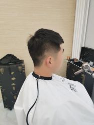 点击看大图 -朗峰专业美发沙龙
