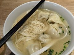 -翡翠拉面小笼包Crystal Jade(上海浦东国际机场T1店)
