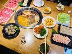 -捞三国黑牛火锅