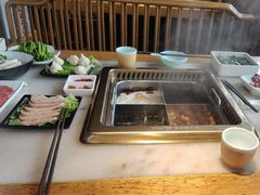 -巴渝瓦肆重庆鲜火锅(宝龙环湖店)