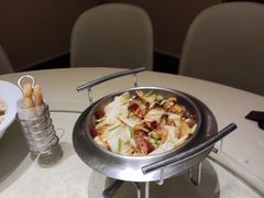 -荷花亭·湖北融合菜(中商广场店)