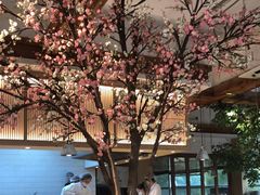 -蜜桃餐厅·伴山(湖滨商业街店)