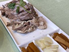 -伊和园清真餐饮