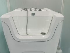 -爱洗澡的猫(望京店)