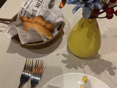 -YUE·6·西式融合餐厅(外滩六号店)