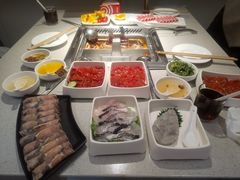 -海底捞火锅(关山保利店)