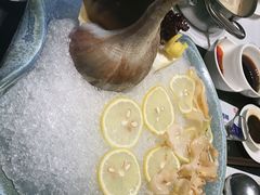 -红鼎豆捞·非遗鲍皇汤火锅(宝丰路店)