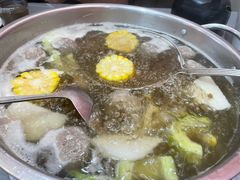 -官塘陈记鱼生·潮汕砂锅粥·牛肉火锅(潮枫路总店)