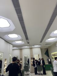 -八佰伴8008星级形象店