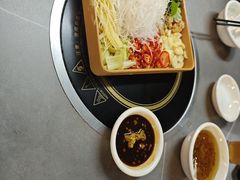 -官塘陈记鱼生·潮汕砂锅粥·牛肉火锅(潮枫路总店)