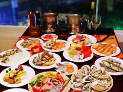 -广州希尔顿逸林酒店-OPEN開·全日制餐厅·海鲜·小火锅·自助餐(东风路店)