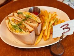 -Al Salam莫的三明治