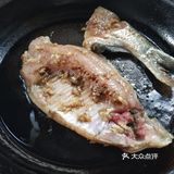 蒜香烤鱼，香气四溢