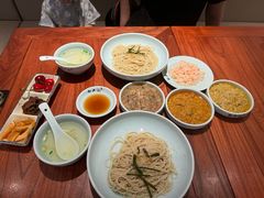 -裕兴记•蟹黄面馆(人民广场店)