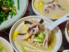 -龙桥私厨·姜花菊花过桥鱼·顺德菜(容桂店)