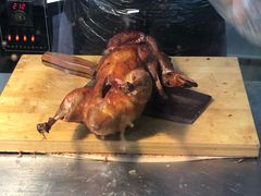 枇杷烤鸭-上海枇杷烤鸭(城乡贸易中心店)