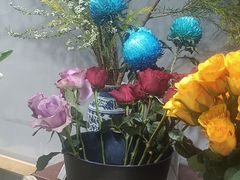 -何兮花店·气球派对鲜花店(马桥银春路万科城店)