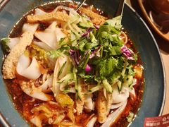 -耶里夏丽·新疆菜·28年喀什老馆(田林东路店)