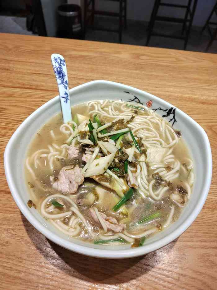 面西湖杭帮面(控江路店)-"🍜 西湖杭帮面 🍜 陪妈妈看病,验..."-