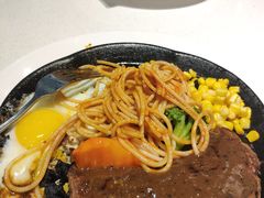 -汤姆家的牛排意面披萨(融创茂店)