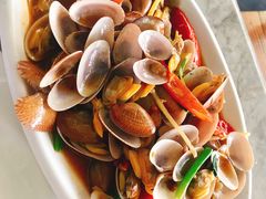 -四川小胡子海鲜(丁村万人海鲜广场店)