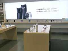 -华为授权体验店(万航渡路)