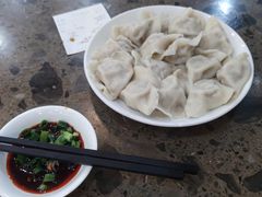-周家大连水饺(美专校街店)