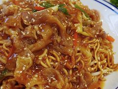 牛肉出前一丁炒面-小龍鳳餐室(番禺路店)