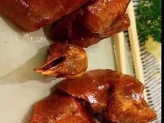 招牌红烧乳鸽-酌宴府The China Club·广州万富希尔顿酒店(云城东路店)