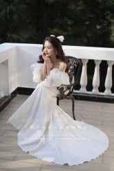 -艾米丽婚纱礼服